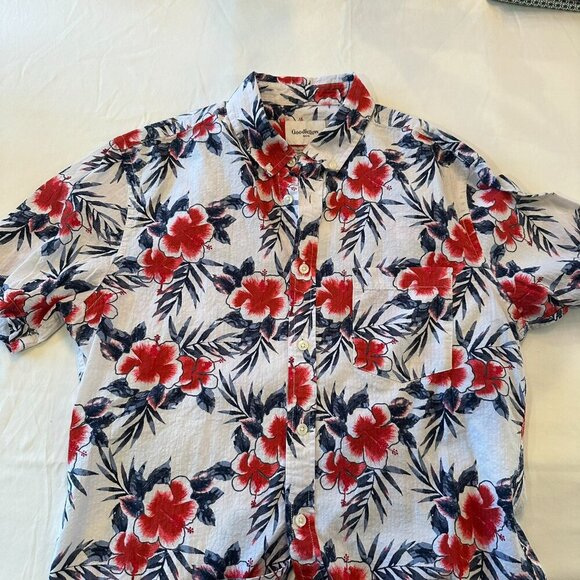 Goodfellow & Co. Short Sleeve Button Down - Picture 2 of 3